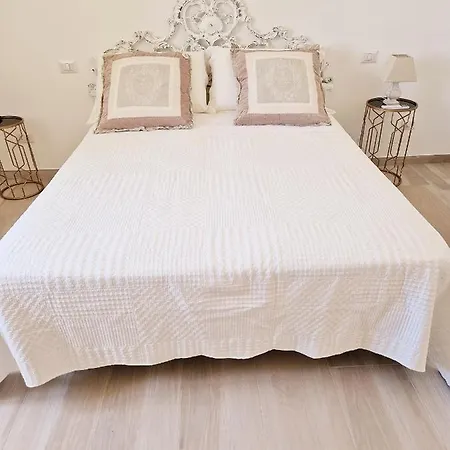 Anna House בית נופש